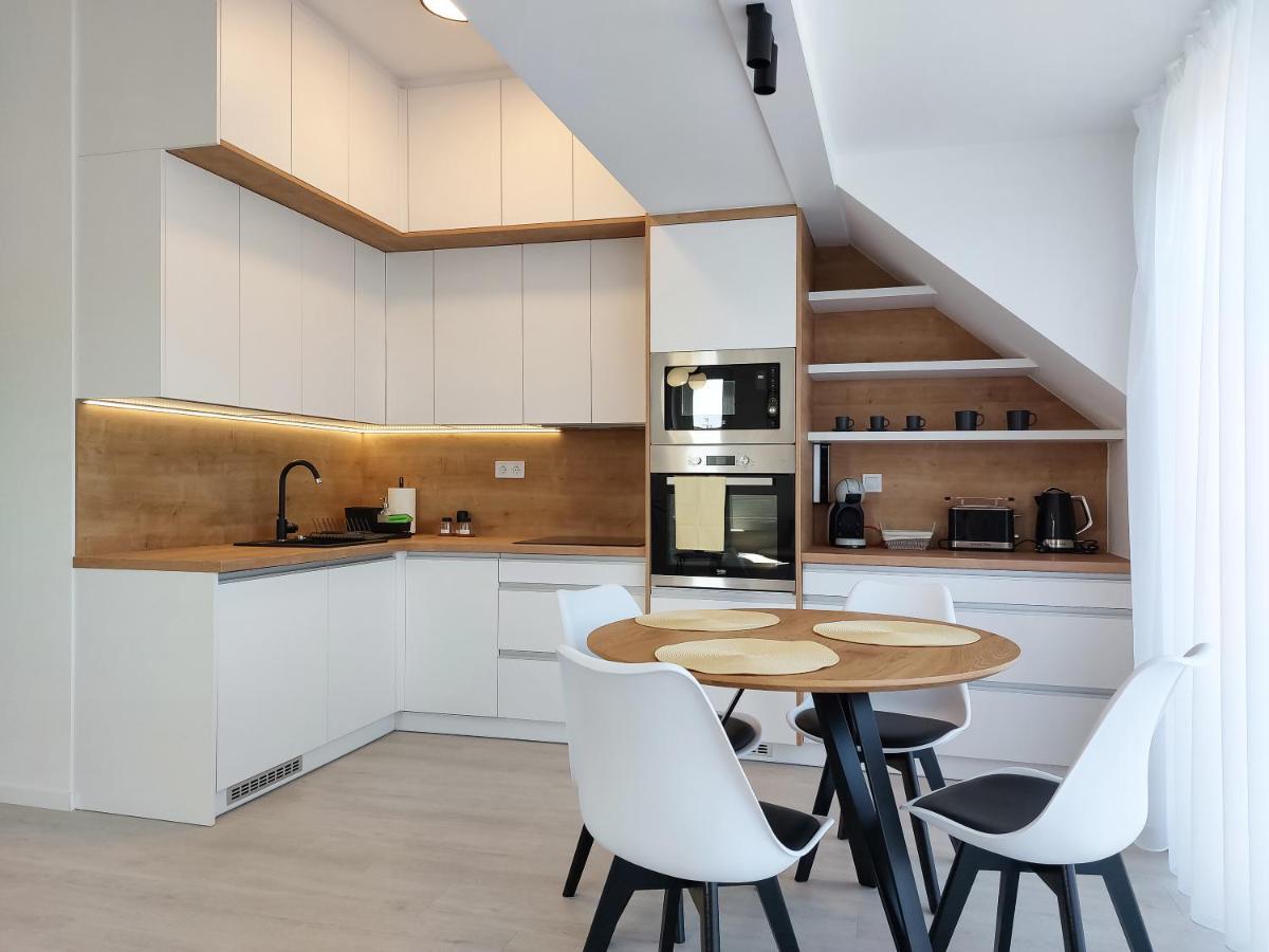 Mosonmagyaróvár Linden Apartman 106 - Adults Only מראה חיצוני תמונה